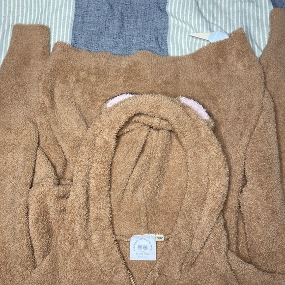 ✨Animal Crossing x Gelato Pique Collaboration Knitted Hoodie with Ears✨ - Picture 2 of 13